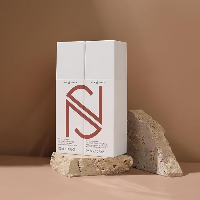 Volume Shampoo, Lightweight Volumizing Shampoo for Fine, Highlighted & Color-Treated Hair – Adds Fullness, Shine & Heat Protection, Color-Safe Vegan, BPA-Free – 33.81 oz