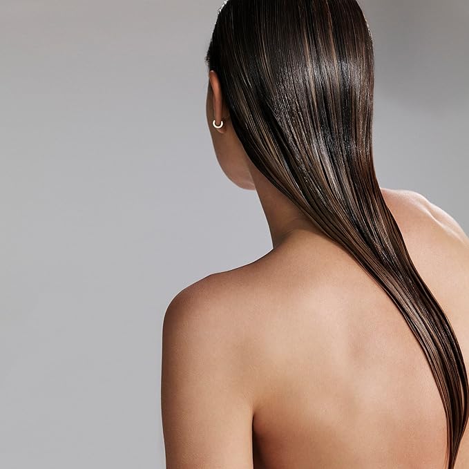 neqi - MOISTURE MYSTERY Leave-In Cream 200ml – Moisturizing Hair Care with Heat Protection, Anti-Frizz, Vegan, Sulfate-Free, For All Hair Types, Professional Performance